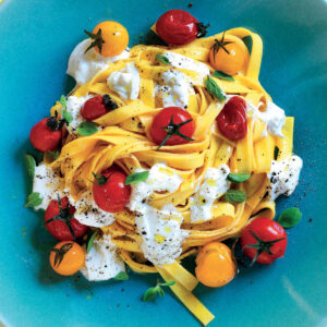Tagliatelles aux tomates cerises et burrata
